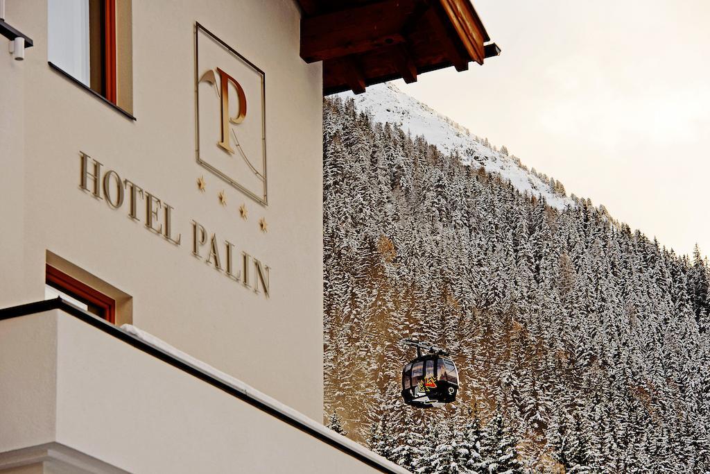Hotel Palin Ισγκλ Εξωτερικό φωτογραφία